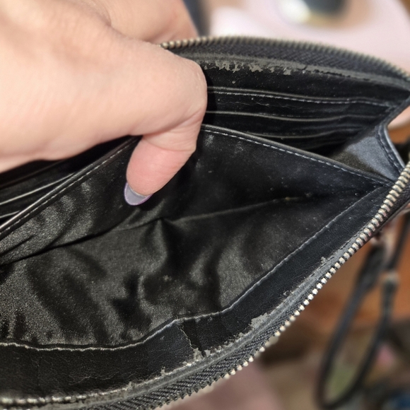 Coach Legacy Black Leather Turnlock Wristlet Wallet - Picture 12 of 16